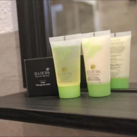 فندق Rheinbruecke رينفيلدن