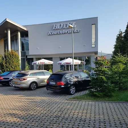 Rheinbruecke 酒店
