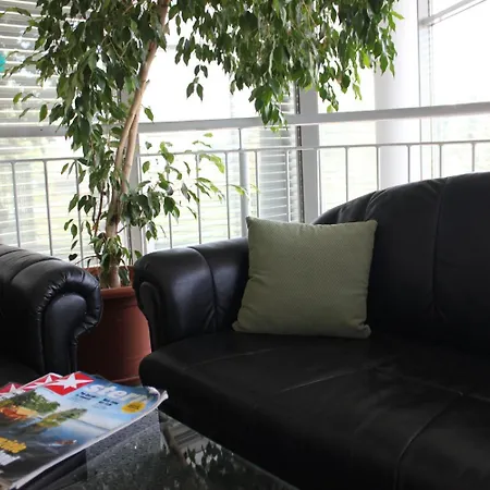 Rheinbruecke Отель 3*