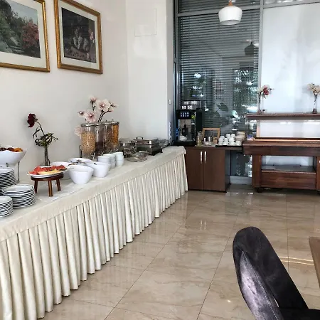 Rheinbruecke Отель