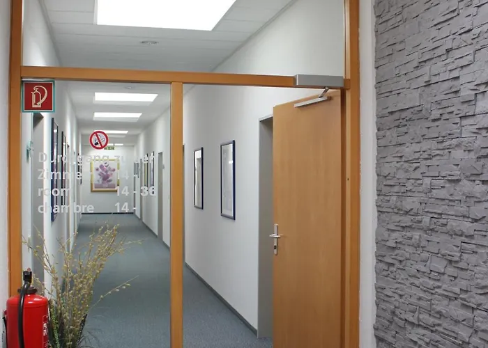 Rheinbruecke 호텔 라인펠덴